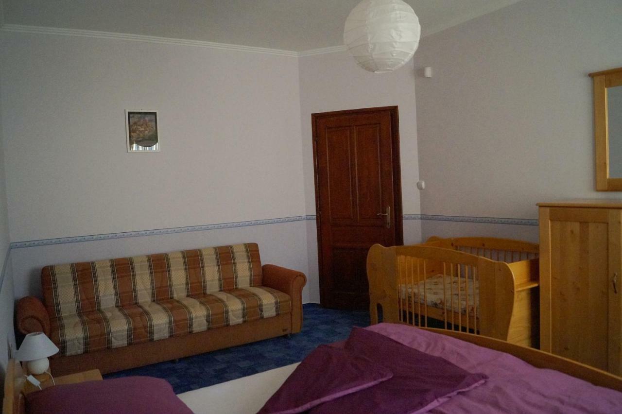 Ferienwohnung Bekesseg Szigete, Klasszik Apartman Sur Exterior foto